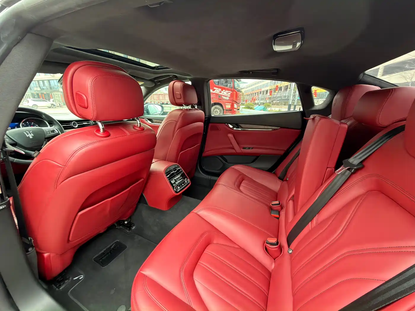 Maserati Quattroporte 2019 2018 3.0T Standard Edition