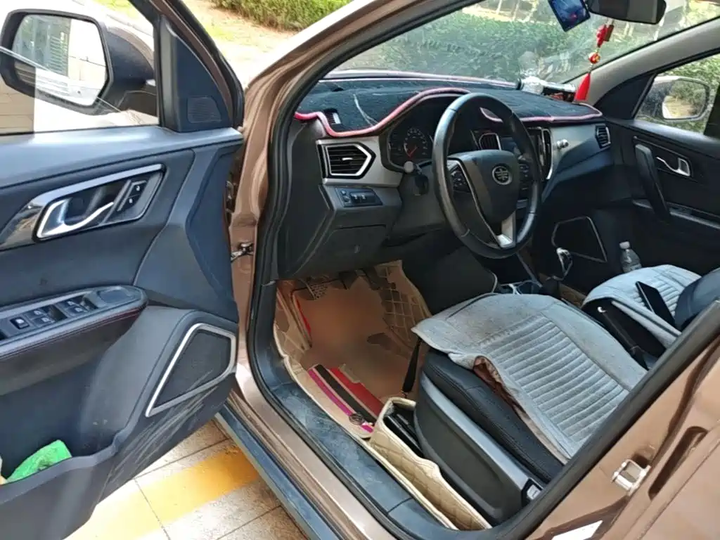 FAW Senya R7 2018 2017 Model 1.6L Manual Comfort