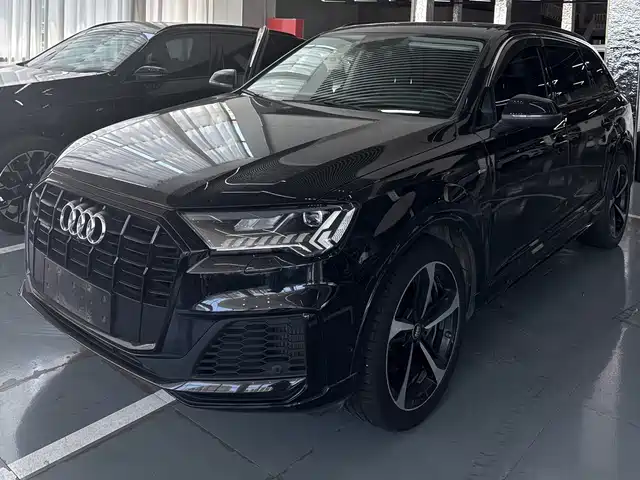 Audi Q7 2021
