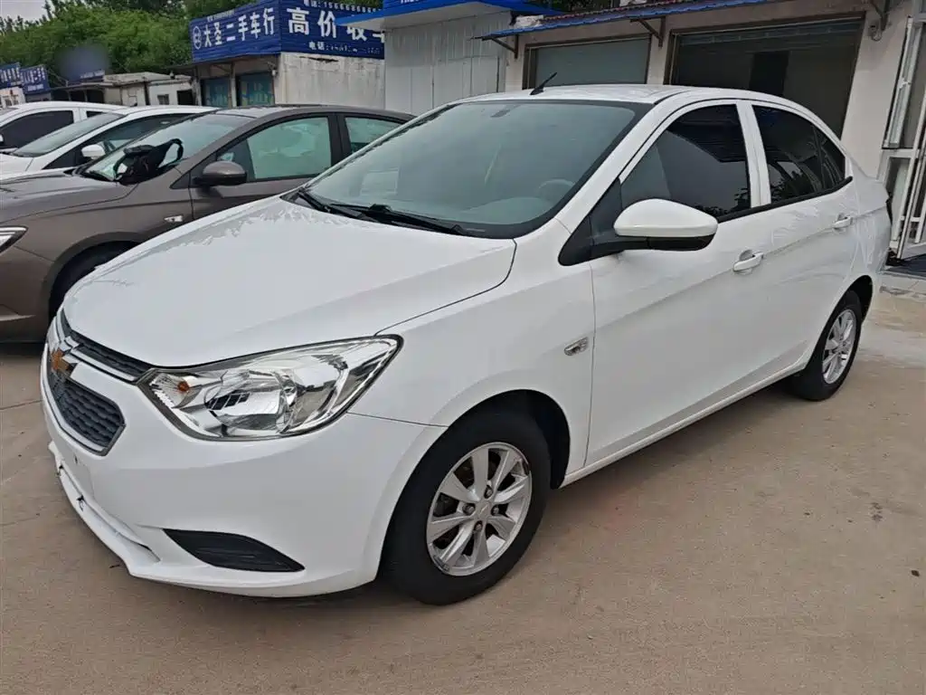 Chevrolet Sail 2018 Sail 3 1.3L AMT Ideal фото 2