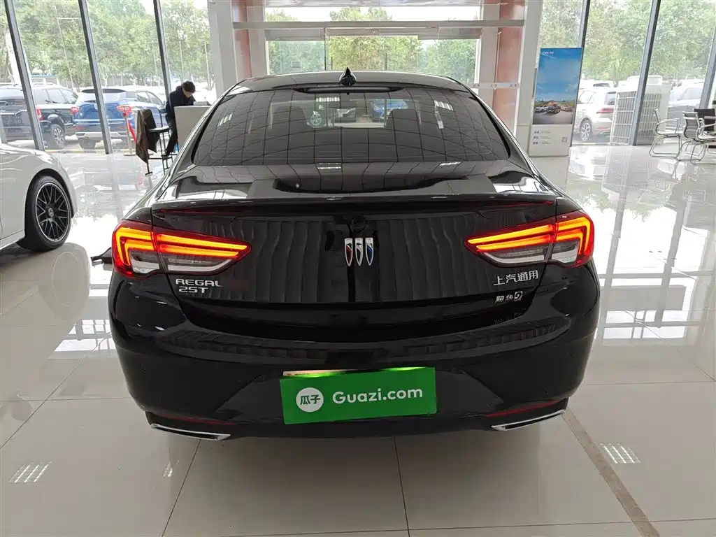 BUICK REGAL