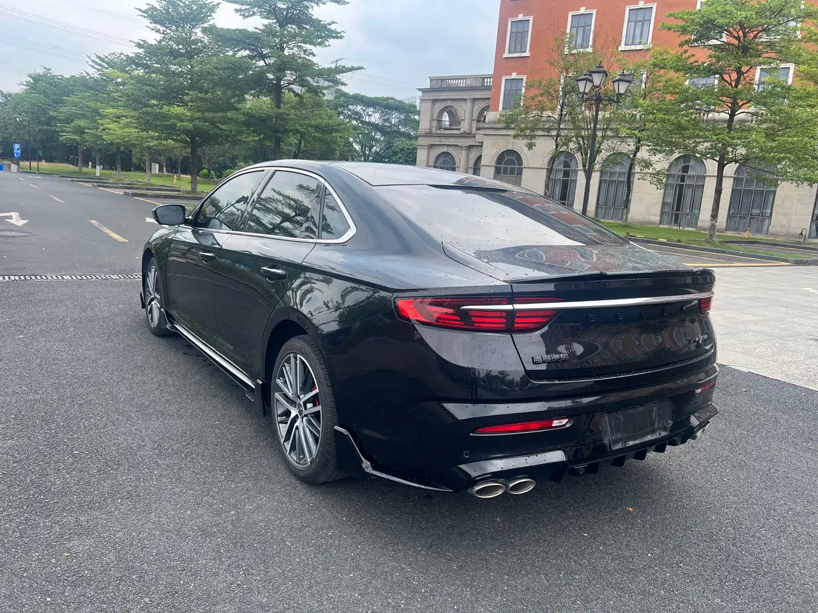Фото 13 - Geely Preface