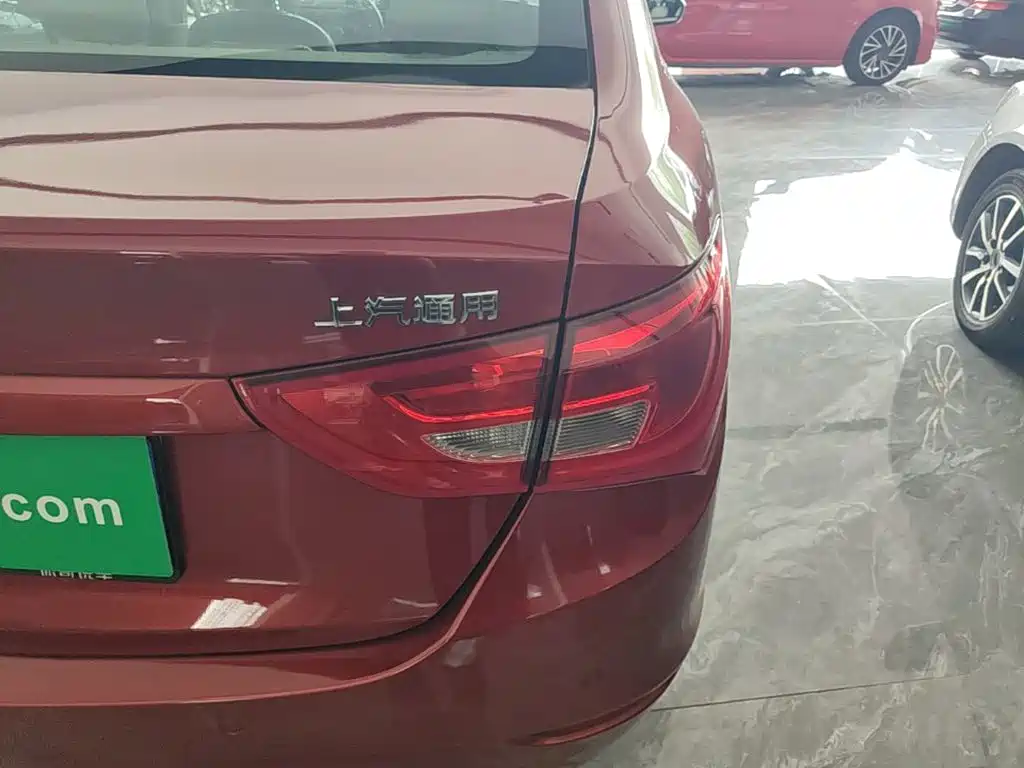 صورة 8 - Buick Excelle