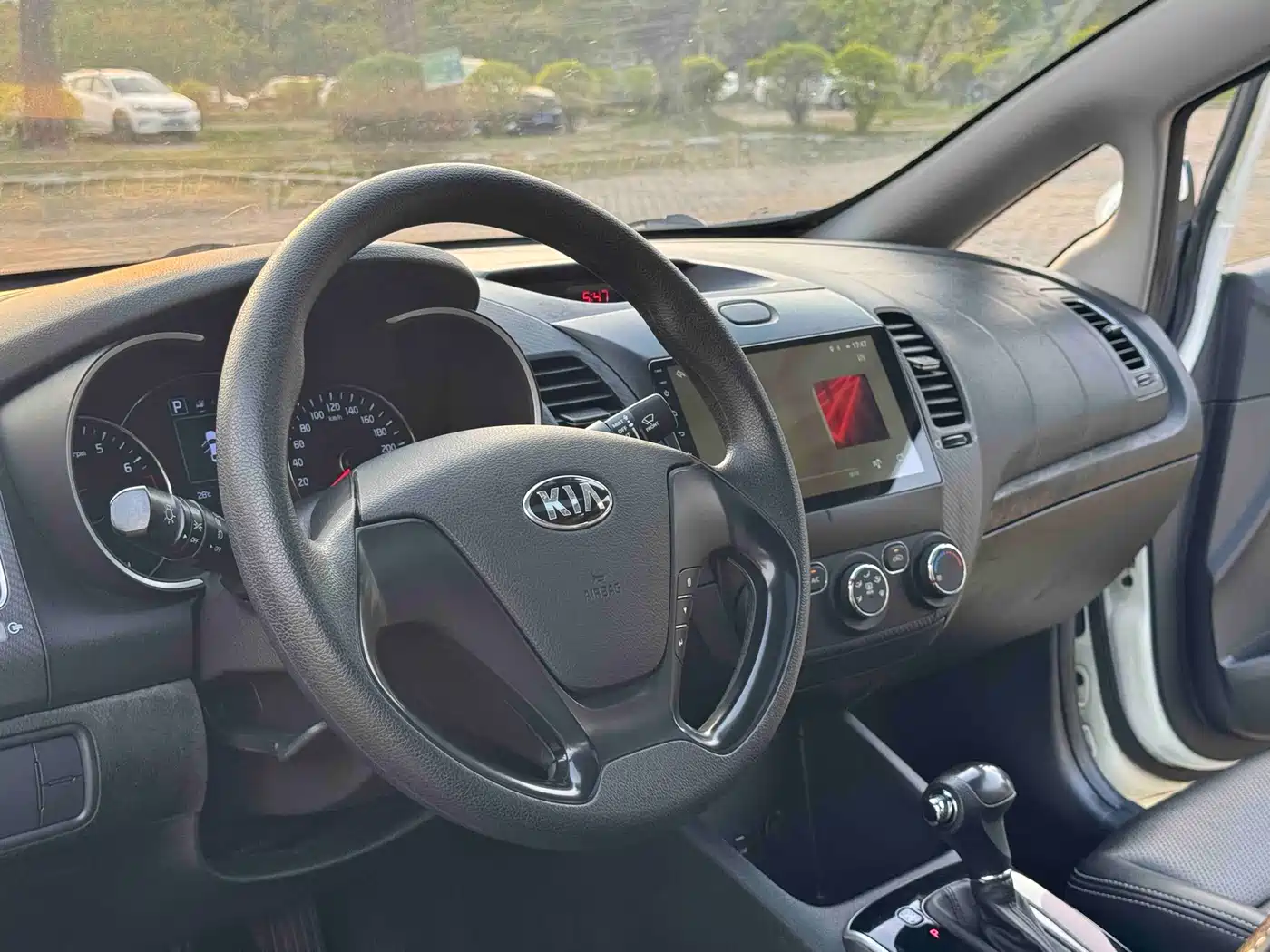 Kia K3 2017 1.6L Automatic 15th Anniversary Special GLS фото 14
