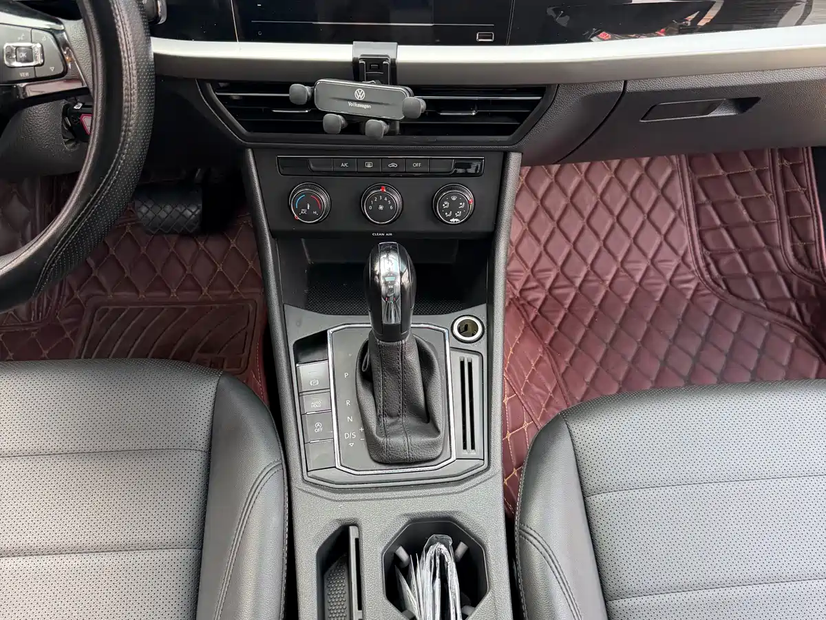 Volkswagen Lavida 2022 1.5L Auto Trend Edition фото 27