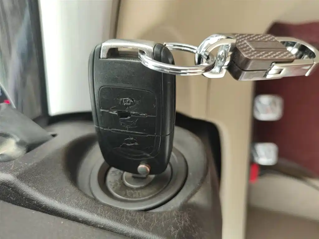 Фото 9 - Baojun 730