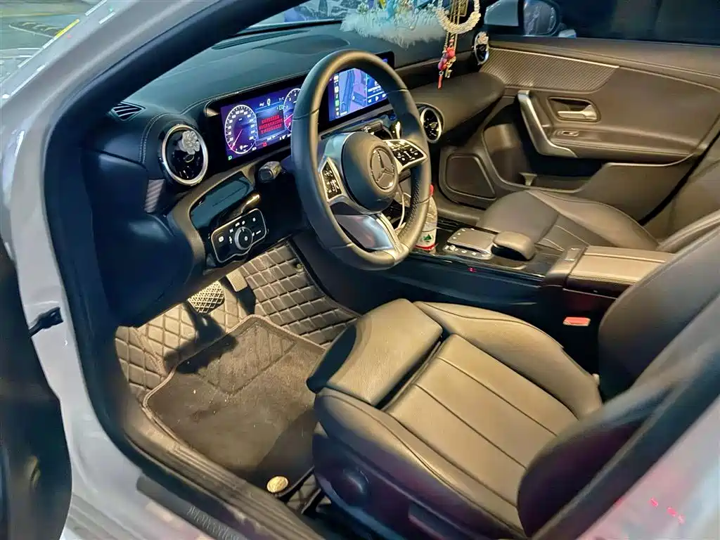 MERCEDES-BENZ A CLASS