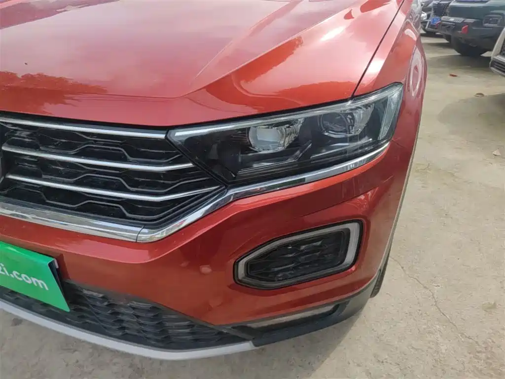 Volkswagen T-ROC 2018 280TSI DSG 2WD Comfort (China V) фото 24