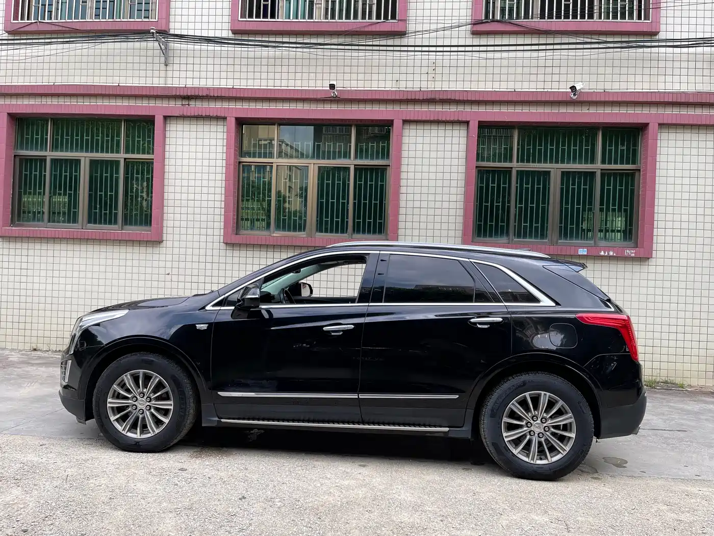 Cadillac XT5 2016 2016 25T Luxury Model