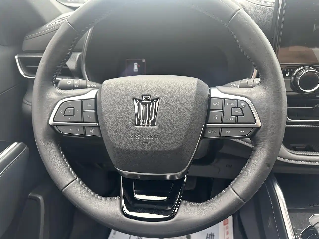 Toyota Crown Kluger 2021 2.5L HEV AWD Flagship Edition фото 8