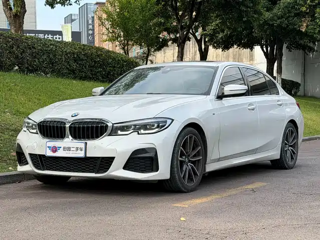 BMW 3 Series 2021