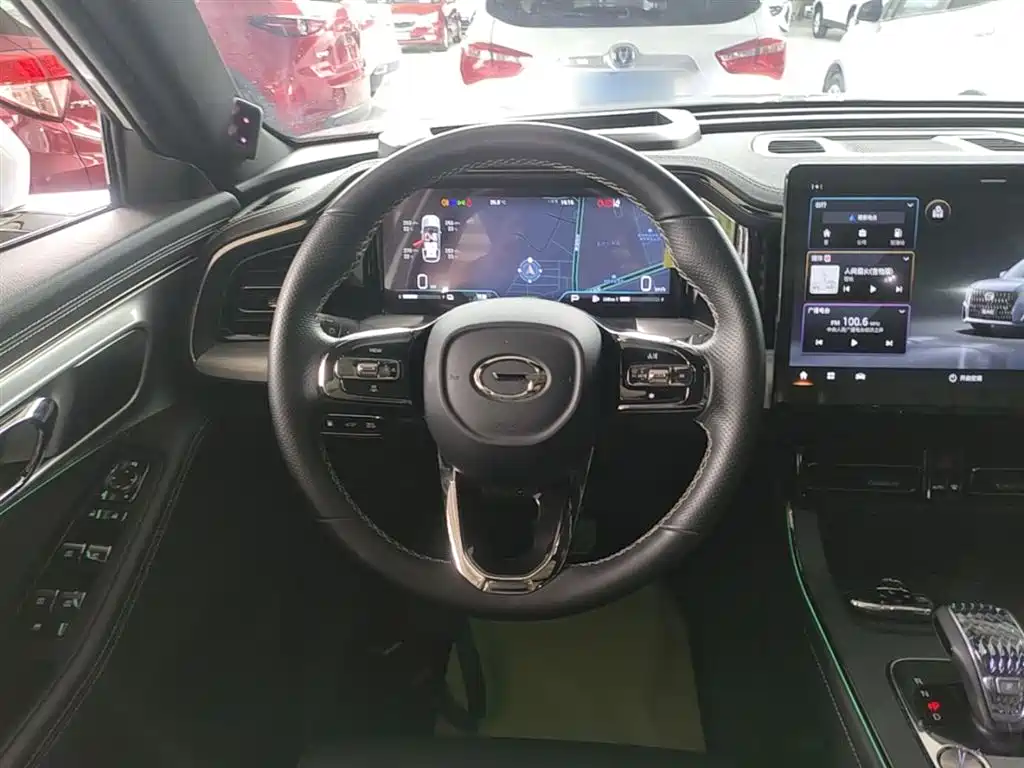 GAC Trumpchi Trumpchi GS8 2022 Hybrid Series 2.0TM 4WD Premium Edition (7-Seater) фото 11