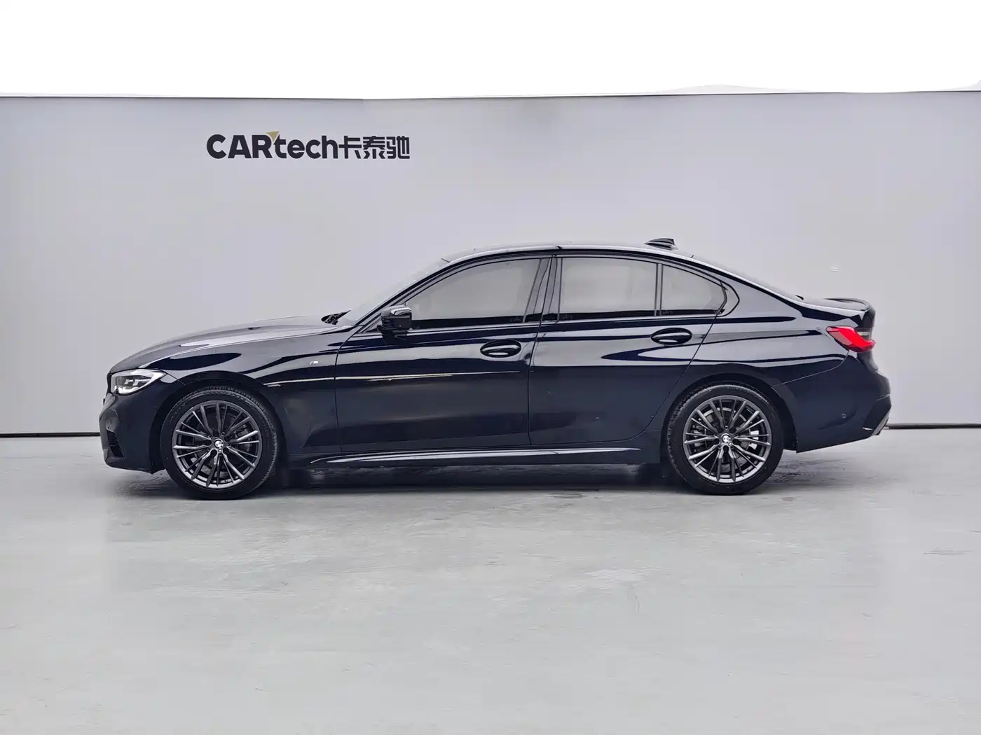 BMW 3 Series 2020 325Li M Sport Black Night Package фото 3
