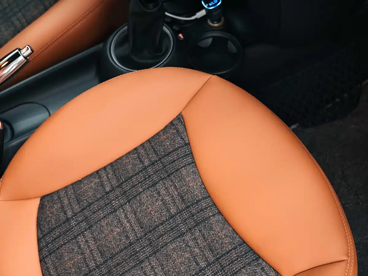 MINI MINI 2011 2011 1.6L ONE