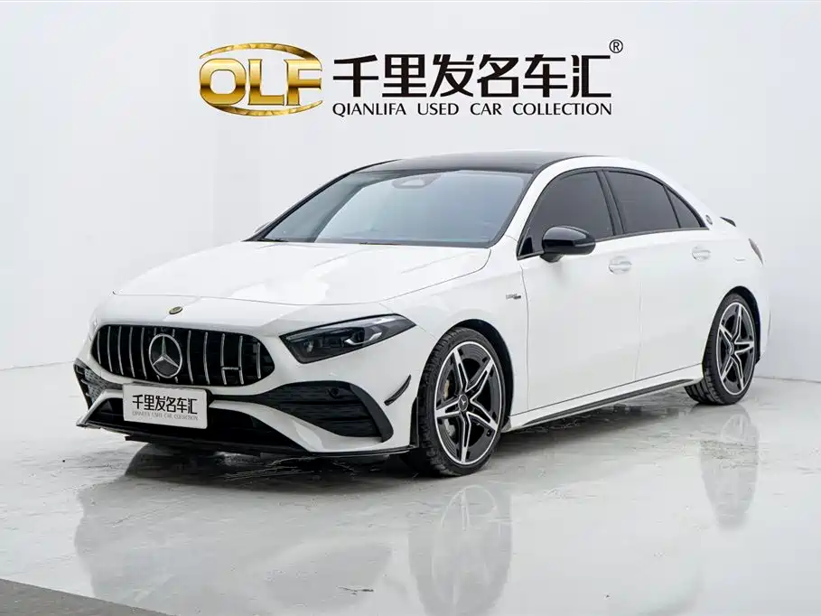 Photo 2 - Mercedes-Benz A-Class AMG