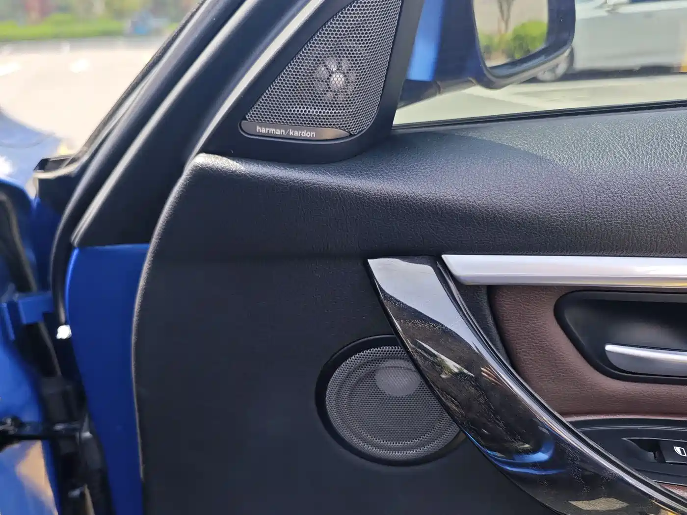 BMW 3 Series 2019 320Li M Sport Black Night Edition фото 9