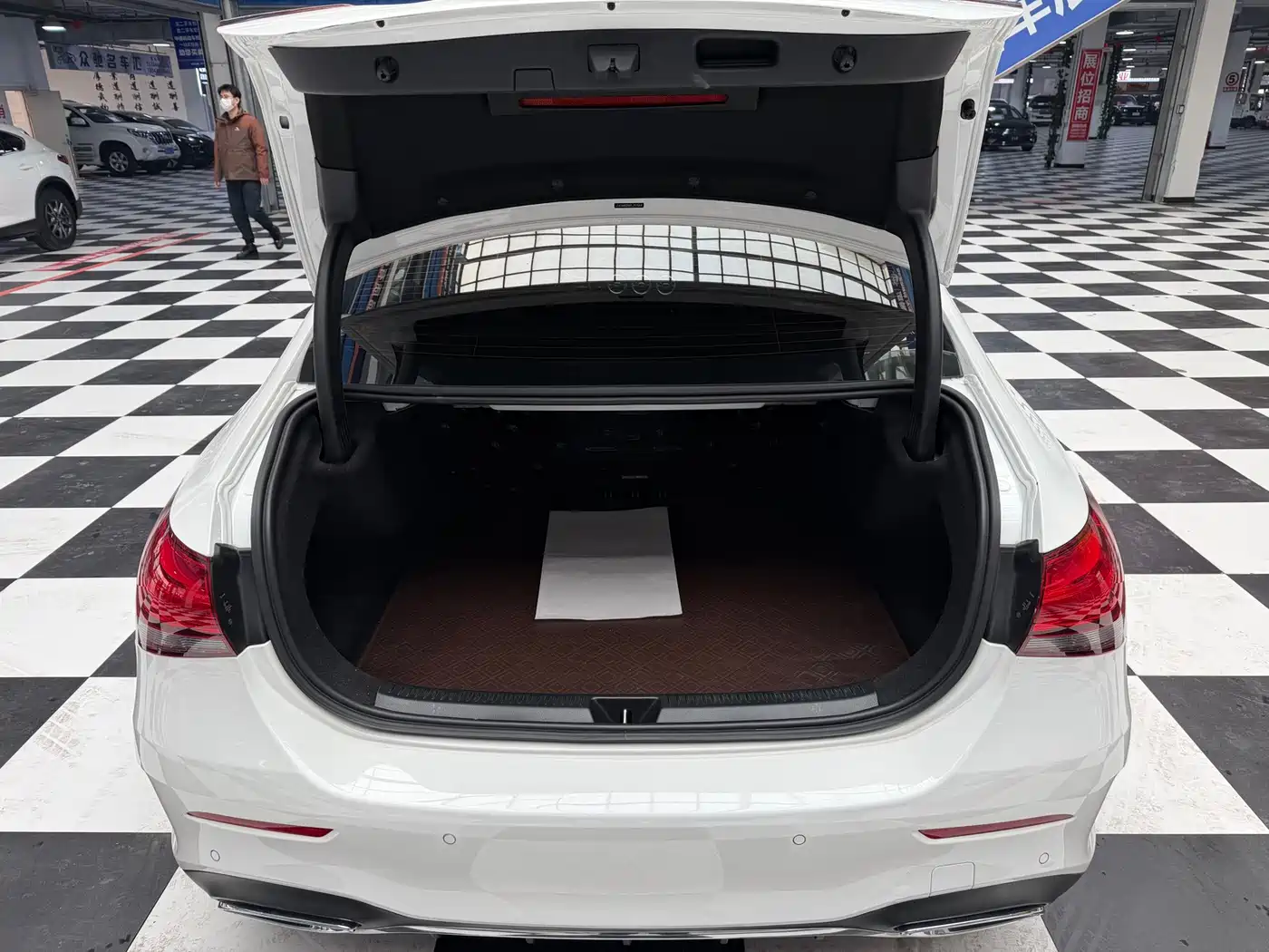 Mercedes-Benz A-Class 2022 Facelift A 180 L Sport Sedan фото 15