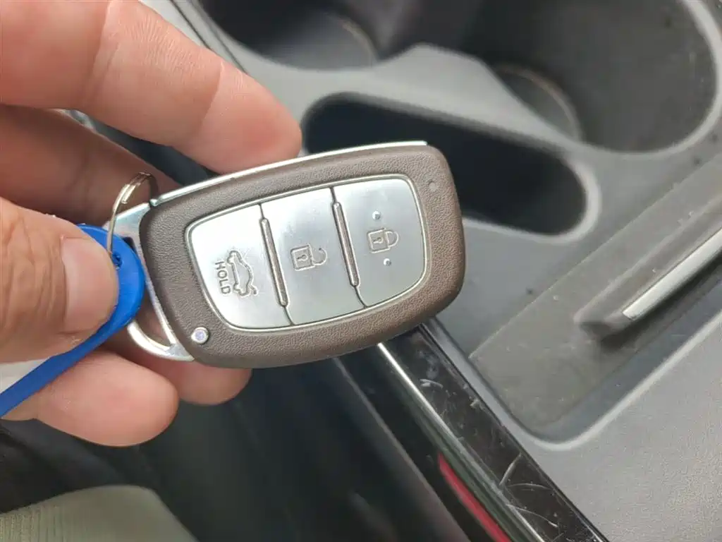 Hyundai Mistra 2014 1.8L Auto Smart GLS фото 9
