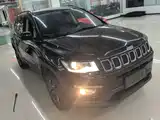 Фото 4 - Jeep Compass