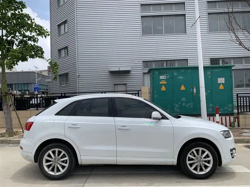 Audi Q3 2013 35 TFSI Progressive фото 6
