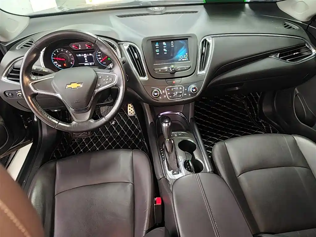 Chevrolet Malibu XL 2017 1.5T Auto Sport Edition фото 13