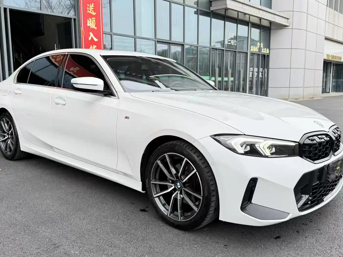 BMW 3 Series 2023 325Li M Sport Package