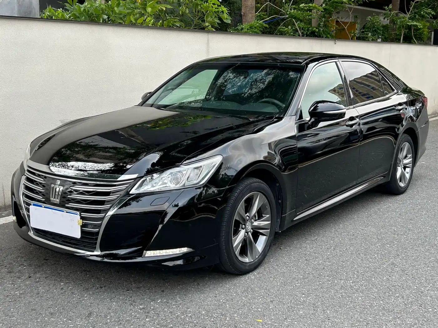 Toyota Crown 2015 2.0T Fashion