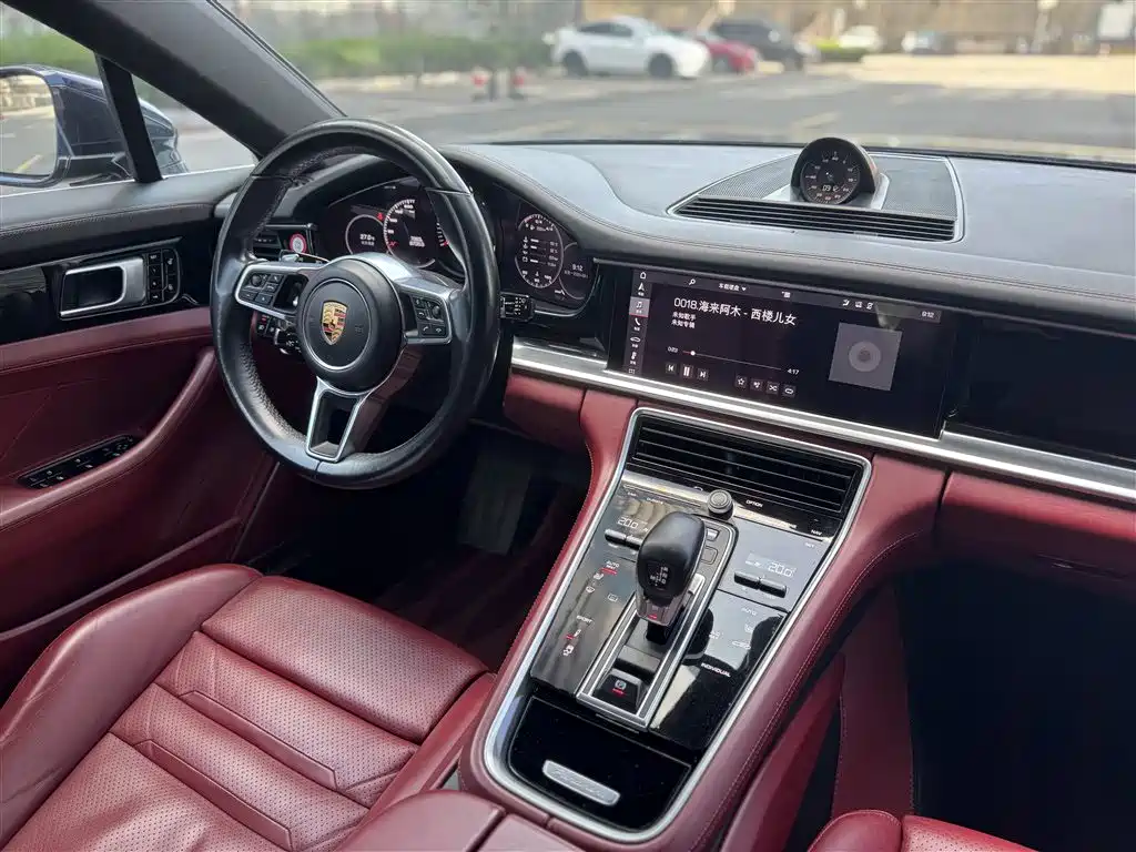 Porsche Panamera 2017 Panamera 4 Executive Long Wheelbase 3.0T фото 14