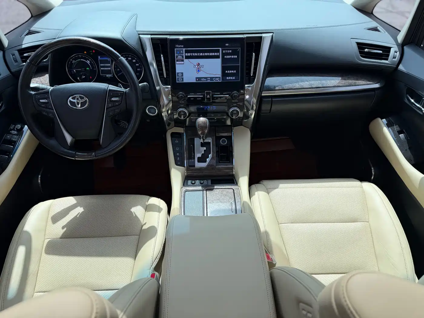 Toyota Alphard 2023 Dual Hybrid 2.5L Ultimate Gold Edition фото 6