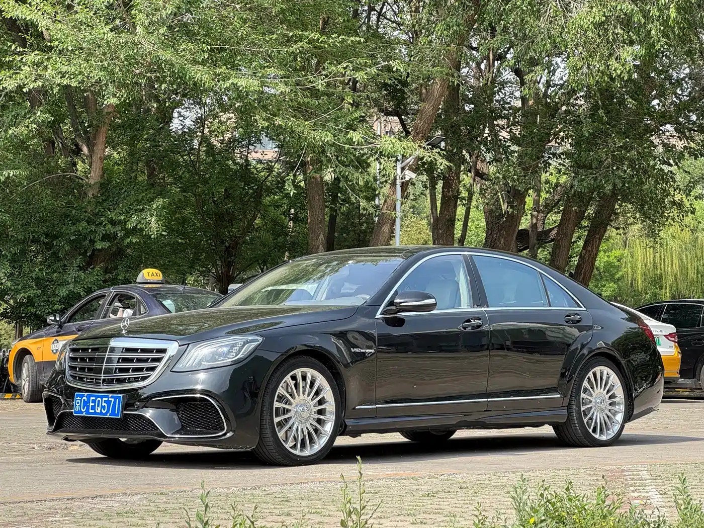 Mercedes-Benz S-Class AMG 2010 AMG S 65