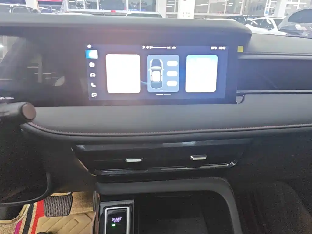 Roewe i5 2025 2023 1.5L CVT Luxury Edition