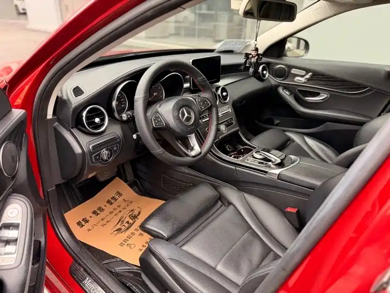 Mercedes-Benz C-Class 2015 Facelift C 200 L Sport фото 4