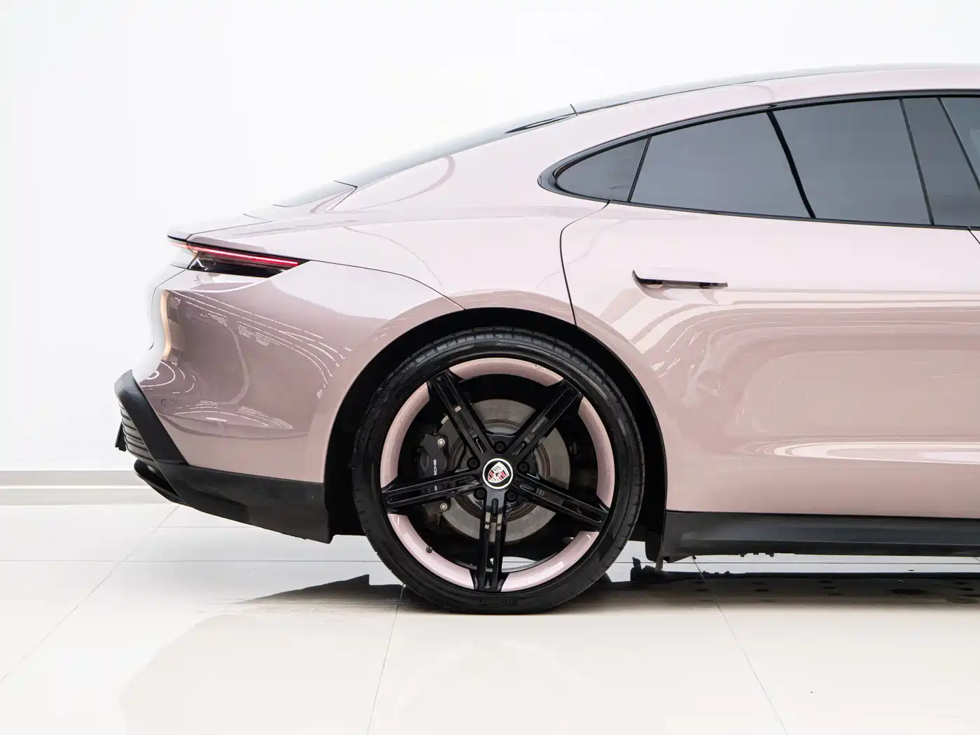 Porsche Taycan 2020 Taycan фото 9