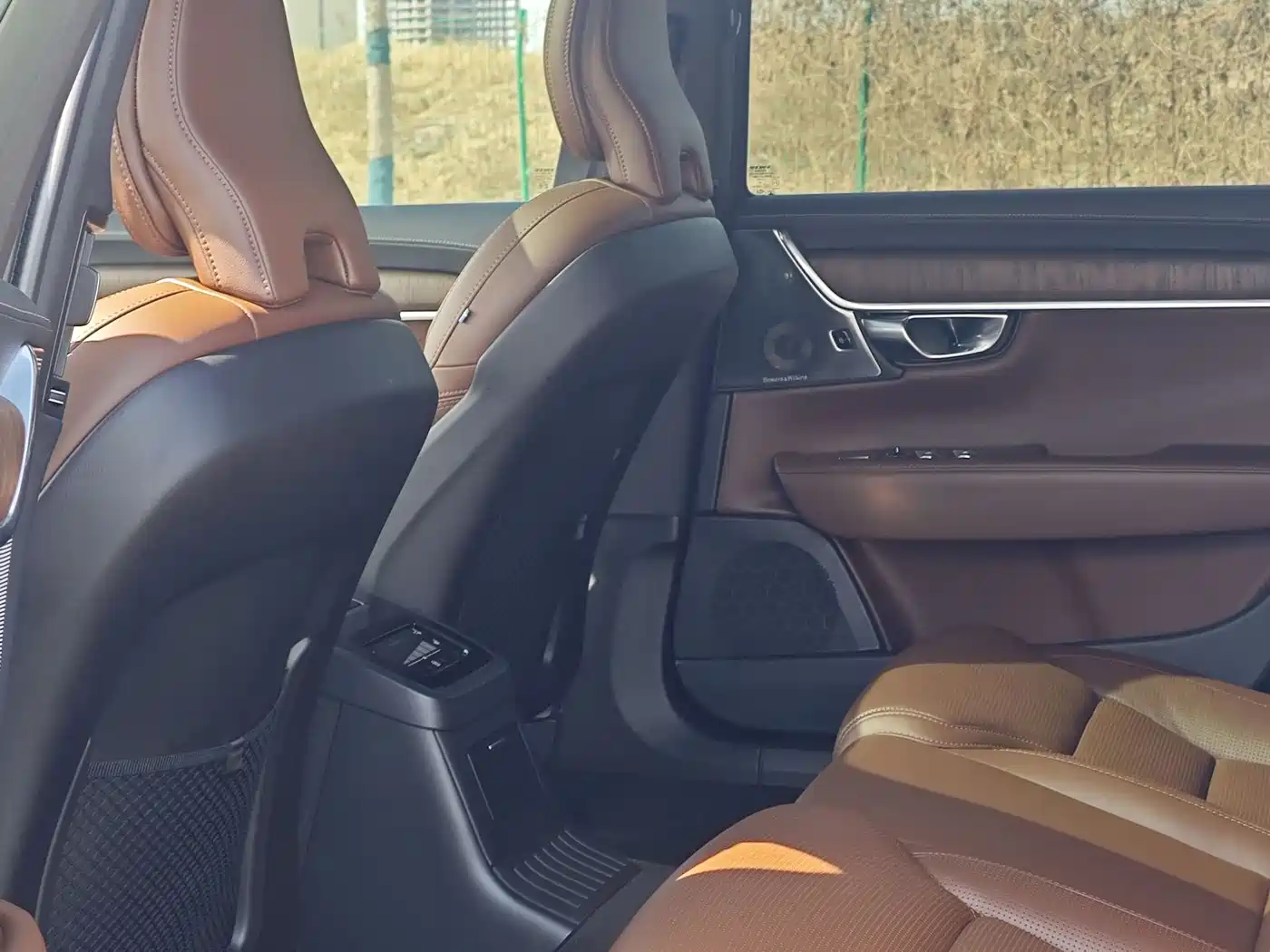 VOLVO S90 PLUG IN HYBRID