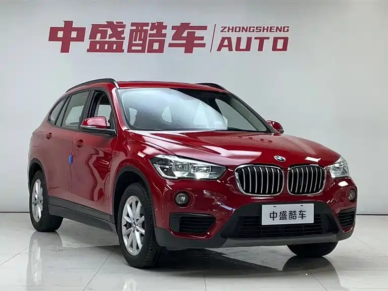 BMW X1 2019 sDrive18Li Fashion Model фото 3