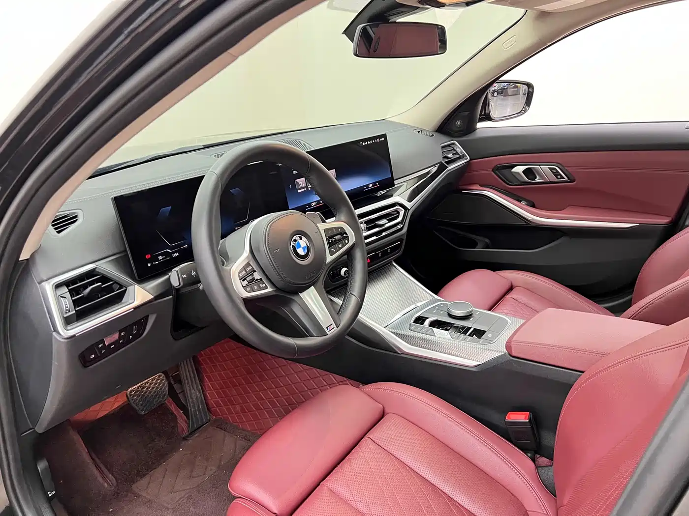 BMW 3 Series 2023 325Li M Sport Black Night Package фото 16