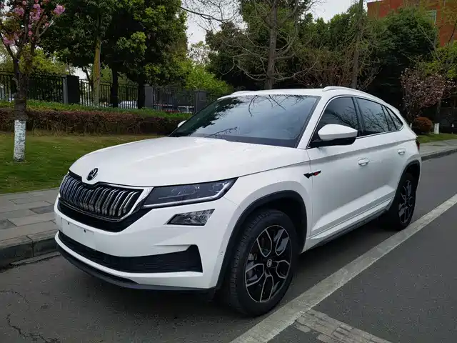SKODA KODIAK GT