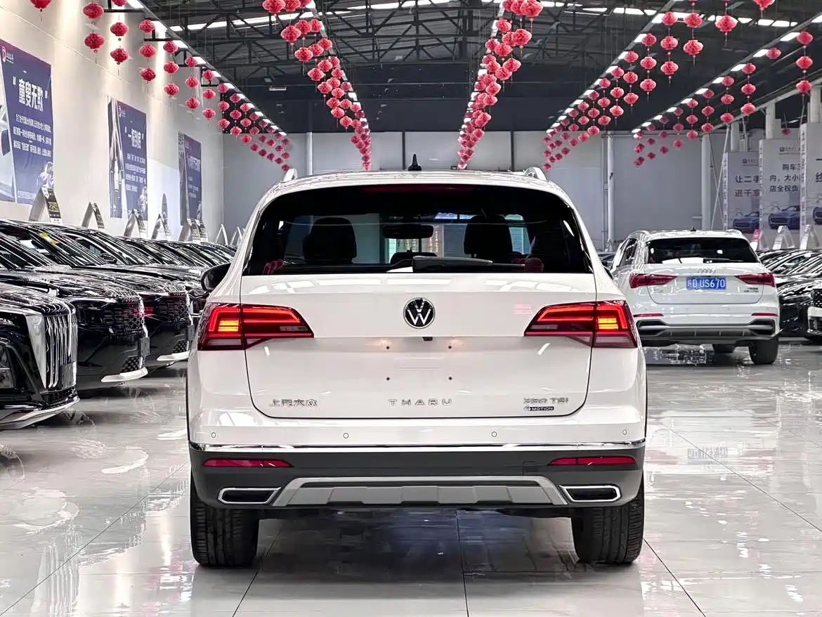 Volkswagen Tharu 2022 330TSI AWD Flagship Edition фото 6