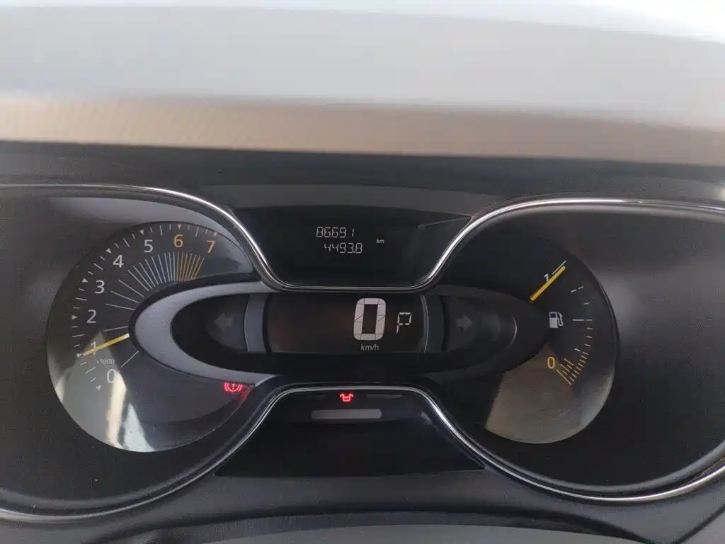 Photo 9 - Renault Captur