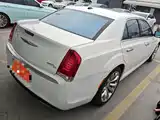 Photo 6 - Chrysler 300C (Import)