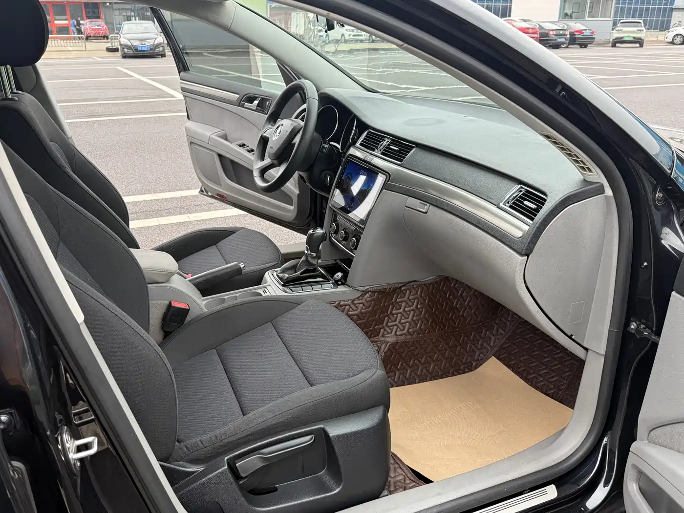 Škoda Superb 2013 1.4TSI DSG Elite Edition фото 10