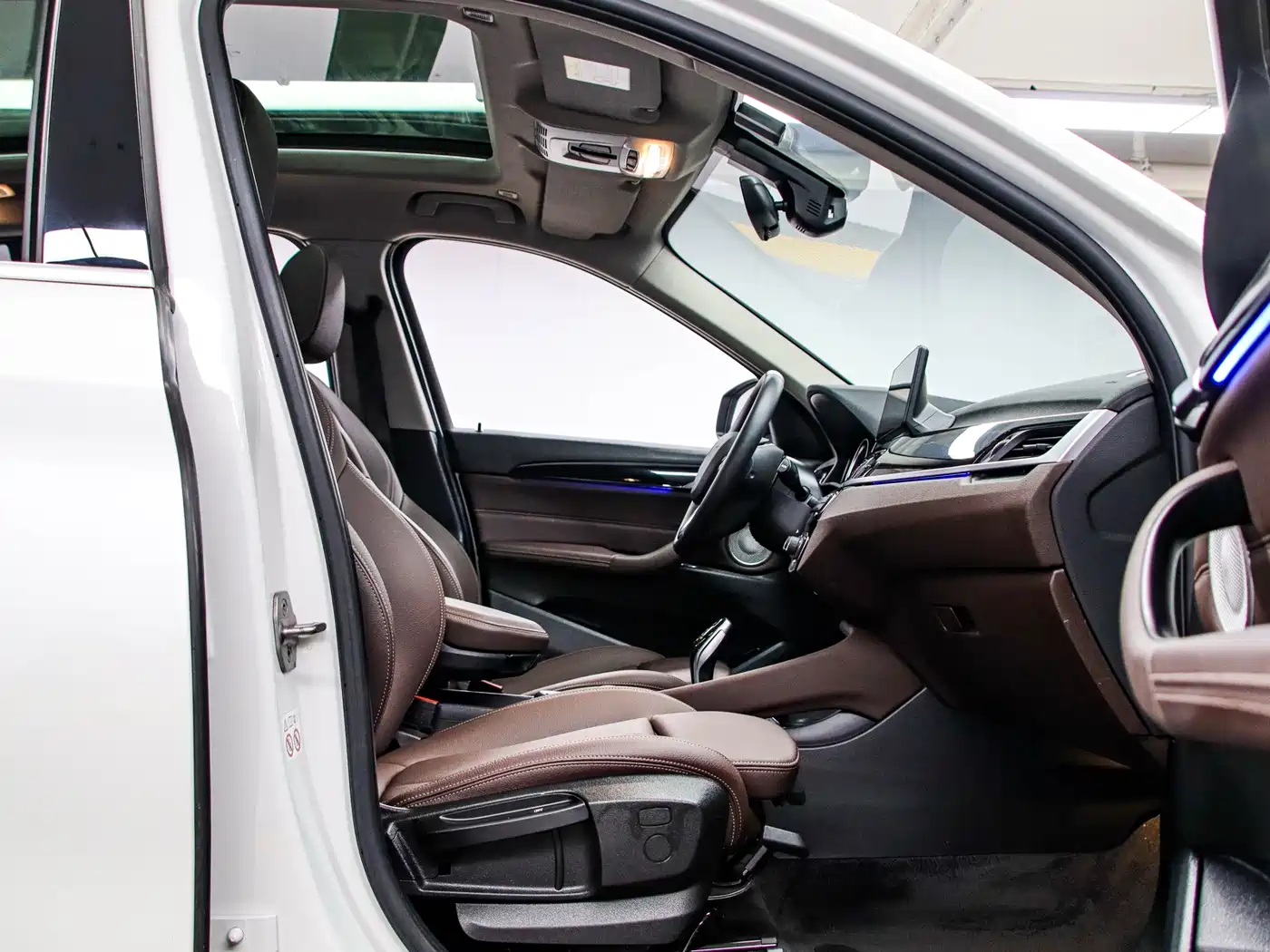 BMW X1 2022 sDrive20Li Fashion фото 14