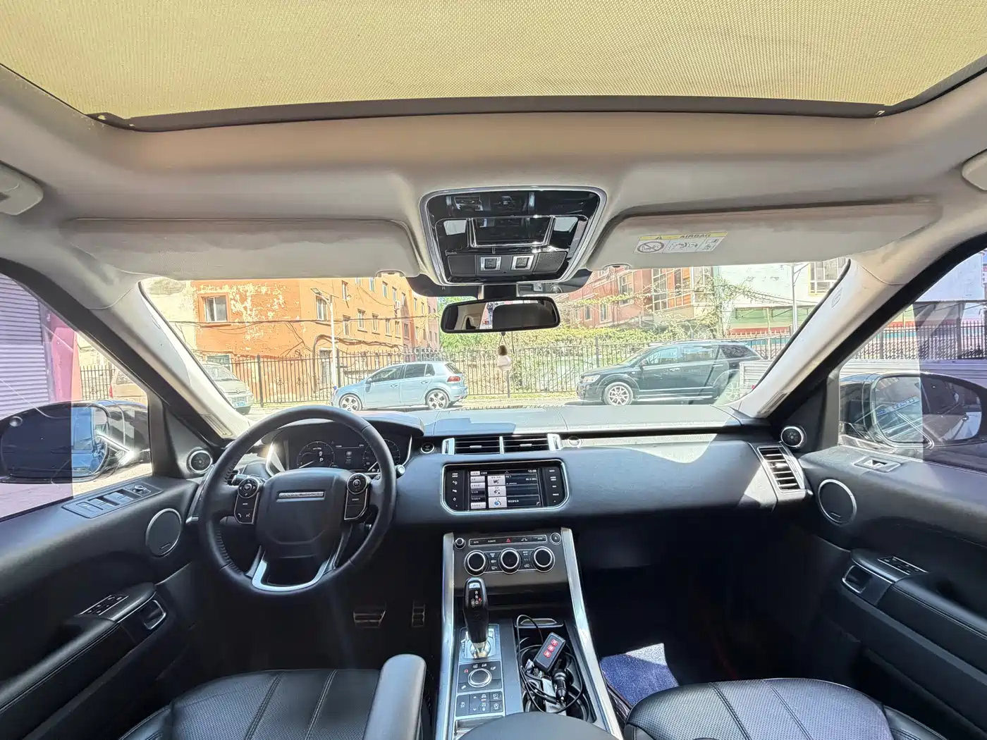 Land Rover Range Rover Sport 2014 3.0 SC V6 HSE DYNAMIC фото 5