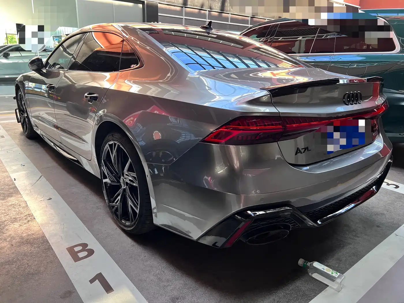 Audi A7L 2024 45 TFSI quattro S-line Black Warrior Edition фото 21