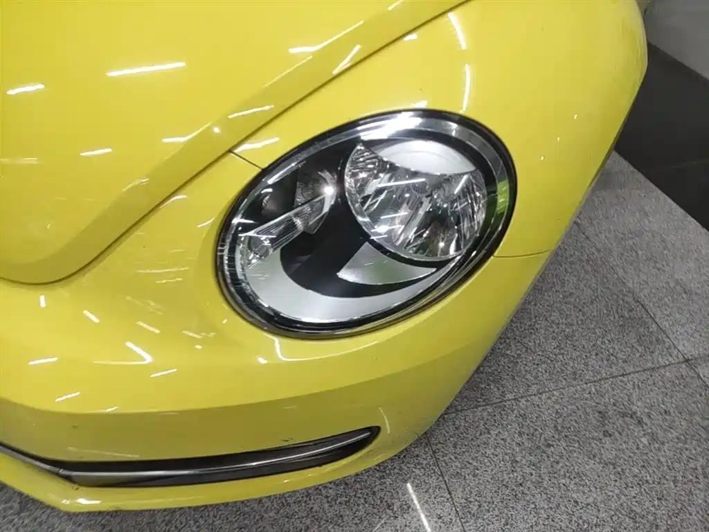 Volkswagen Beetle 2015 180TSI фото 24