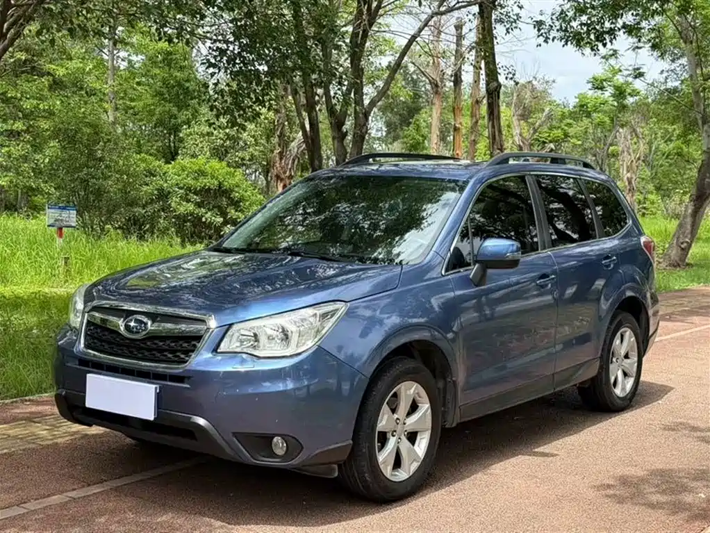Subaru Forester 2013 2.5i Automatic Luxury Edition
