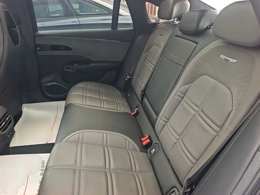 Hongqi EH7 2024 2024 760 Pro+ 4WD Glory Edition