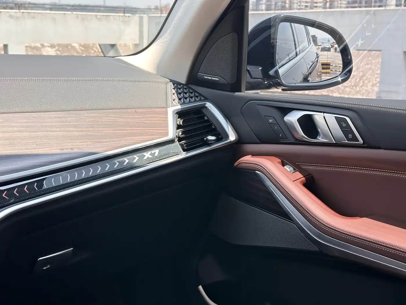 BMW X7 2023 2023 xDrive40i Leading Luxury Package