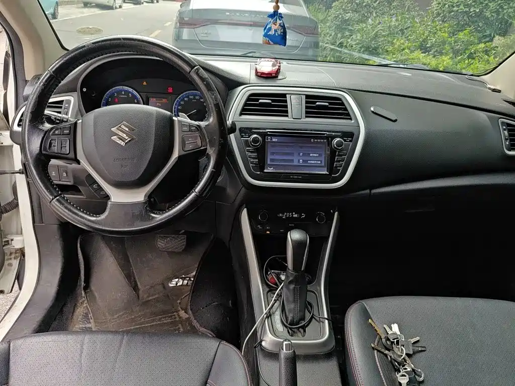 Suzuki SX4 S-Cross 2017 2015 1.4T Automatic 2WD Premium