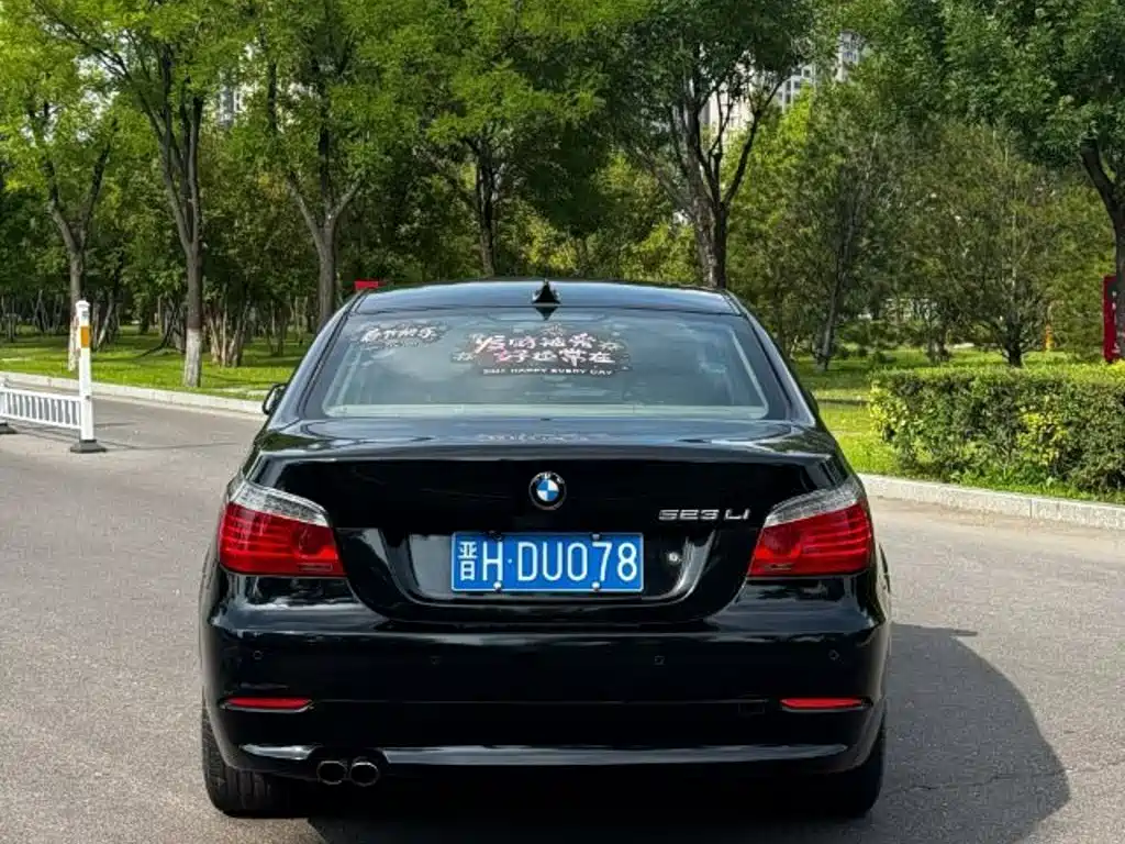 Фото 5 - BMW 5 Series